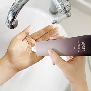 [HaruHaru Wonder] Black Rice Moisture 5.5 Soft Cleansing – Image 2